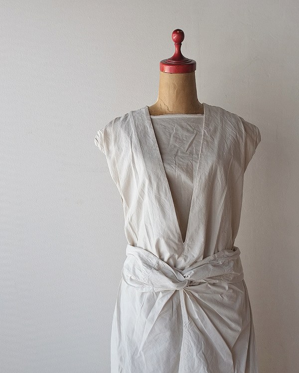 カラーブラックコズミックワンダー　定番 organic cotton wrap dress